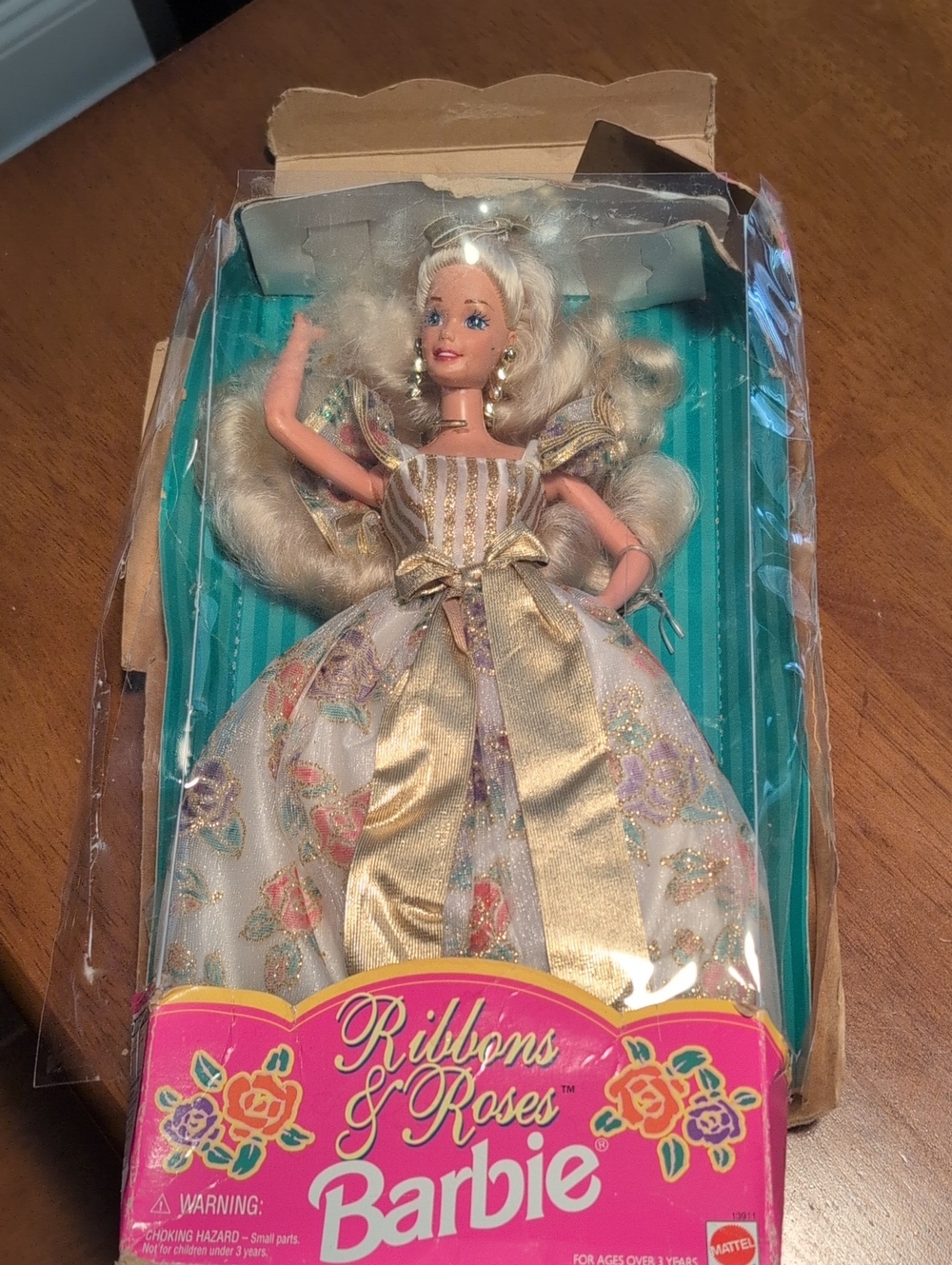 Mattel Barbie Ribbons & Roses - Gold and White Floral Gown